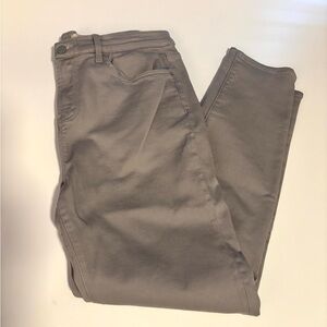 Men’s Swet Gray Straight-Leg Pants